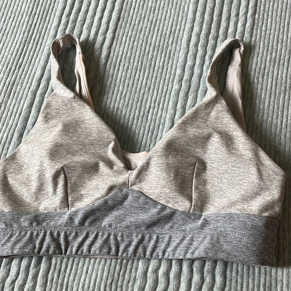 OV Sports Bra (S)